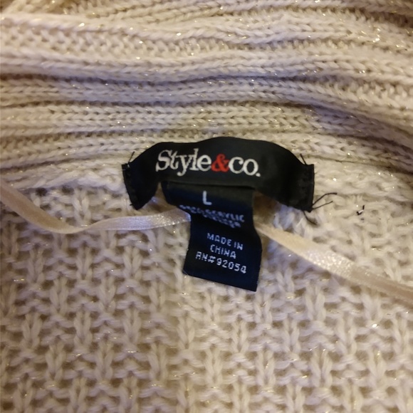 Sweater - Picture 3 of 3